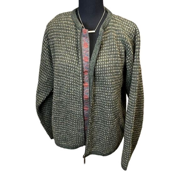 Women's Green Full Zip Woolrich Sweater Size Large 100% Wool EUC - Picture 2 of 11